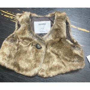 Old navy faux fur girls 0-3m vest!